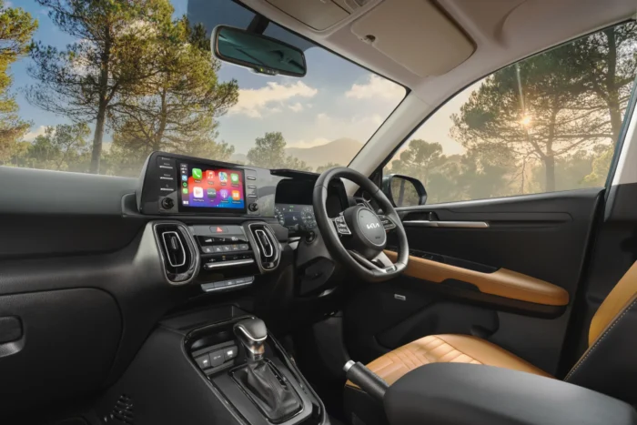 Kia QYi PE Sonet_RHD_Interior (1)