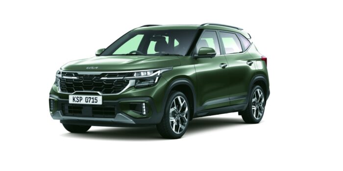 SP2i PE Seltos_Exterior Colour_Pewter Olive_white_bg